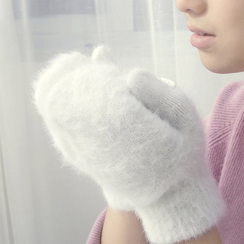 CozyNest™ - Warm Wool Gloves for Cozy Winter Days