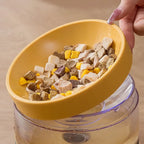 Compact cat feeding bowl for everyday use