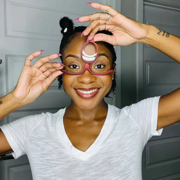 TheOneGlass™ — Flawless Makeup Confidence with Razor-Sharp Clarity