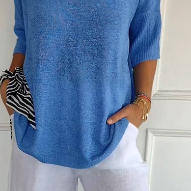 Fleura™ – Chic & Feminine Knitted V-Neck